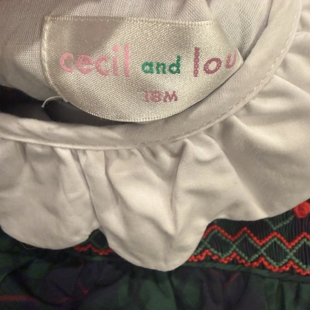 Cecil And Lou Blue Green Plaid Smocked 18 Mo Scalloped Collar